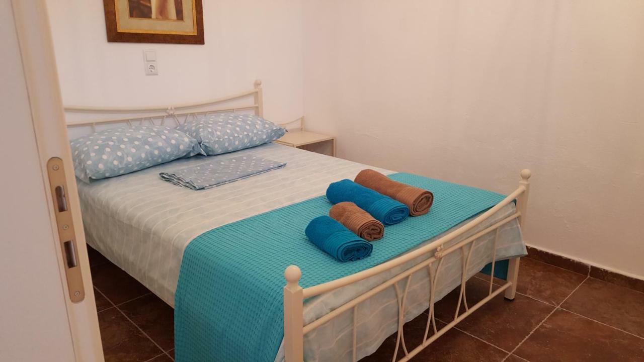 Maria Apartments Nea Karvali Luaran gambar