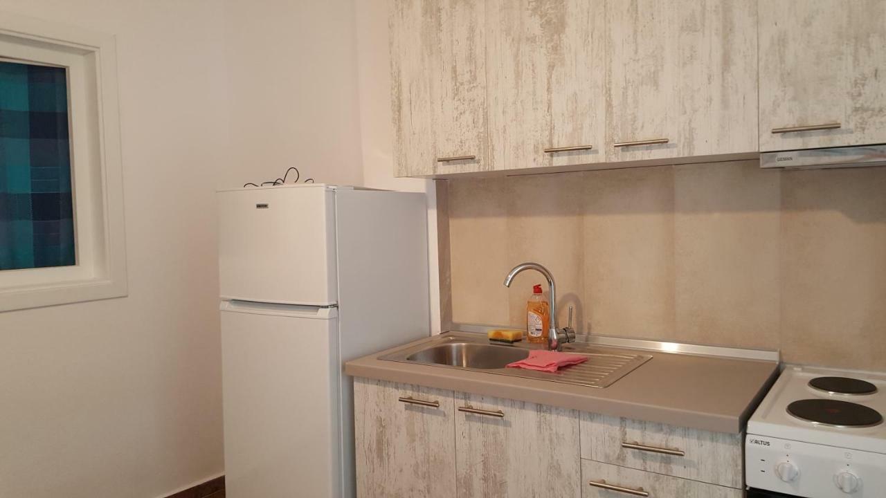 Maria Apartments Nea Karvali Luaran gambar
