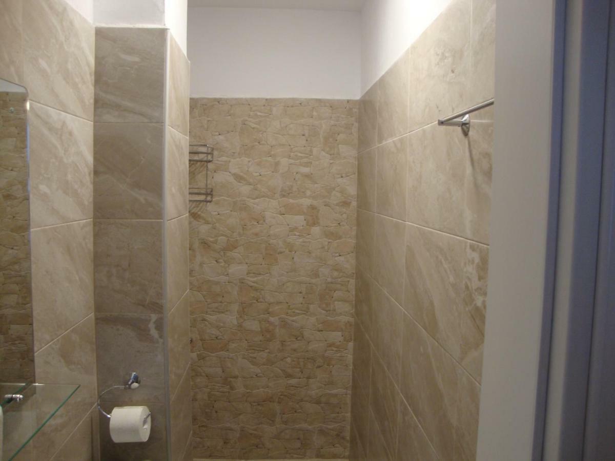 Maria Apartments Nea Karvali Luaran gambar