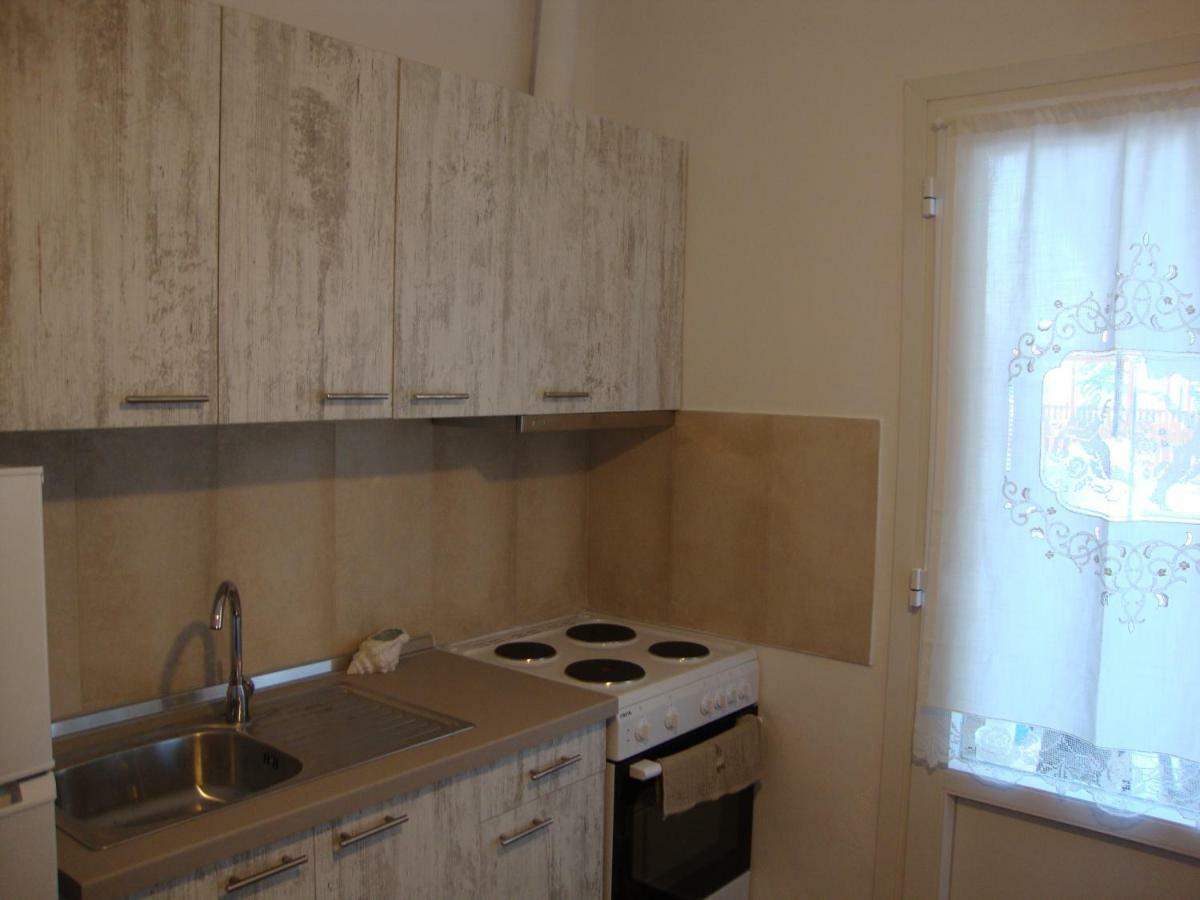 Maria Apartments Nea Karvali Luaran gambar