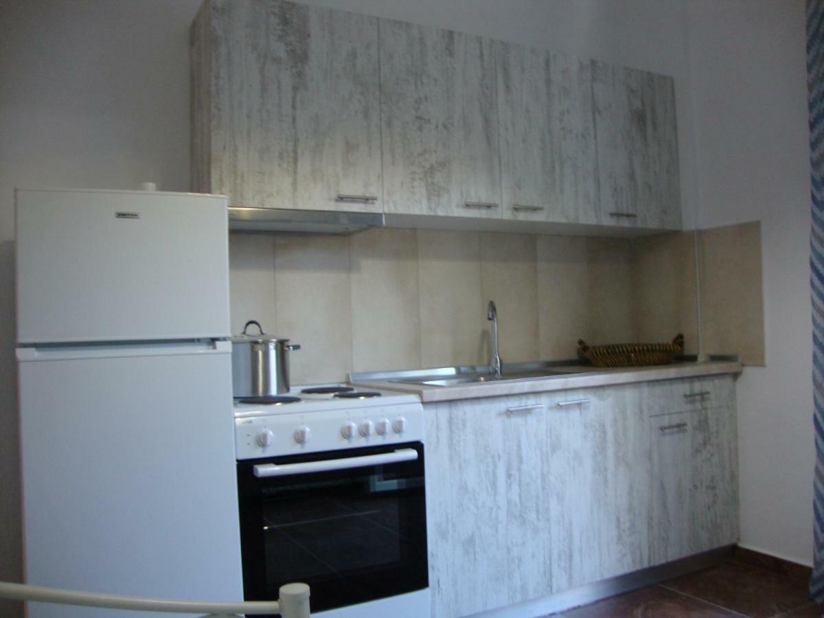 Maria Apartments Nea Karvali Luaran gambar