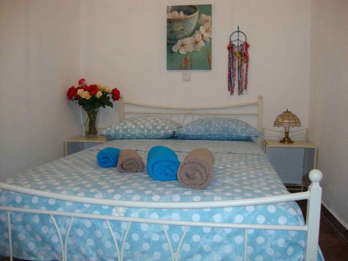 Maria Apartments Nea Karvali Luaran gambar